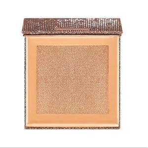 Desk x Katy Mirame Highlighter